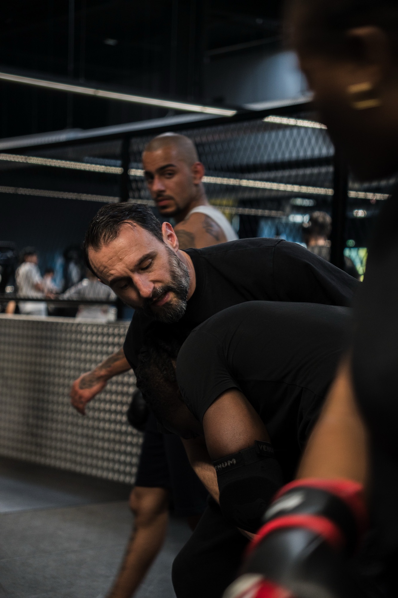 Mental ADN (Karim Ghassal) en pleine séance de coaching sur le ring